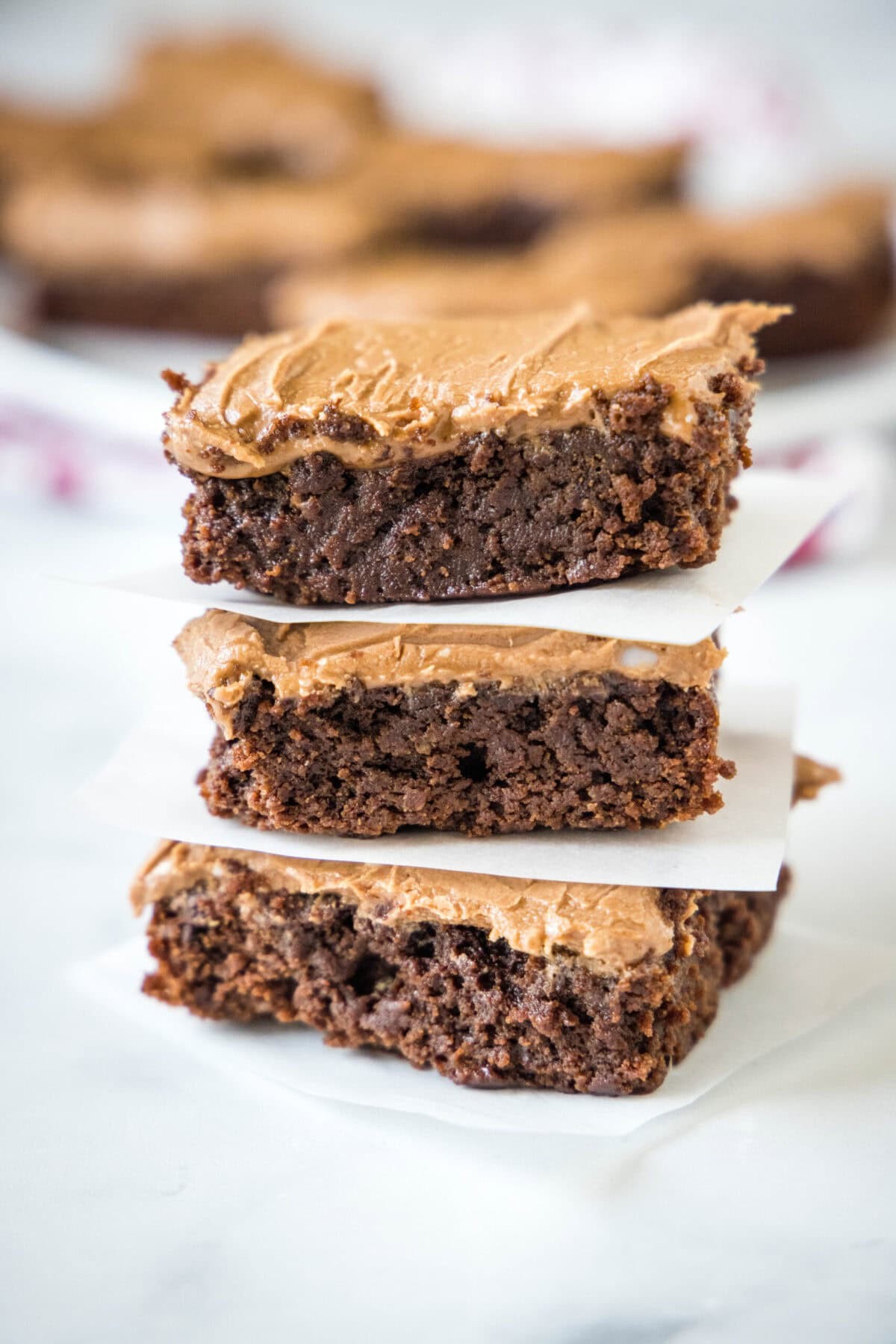Sütsüz Brownie Tarifi: Herkesin Seveceği Lezzetli ve Sağlıklı Bir Seçenek